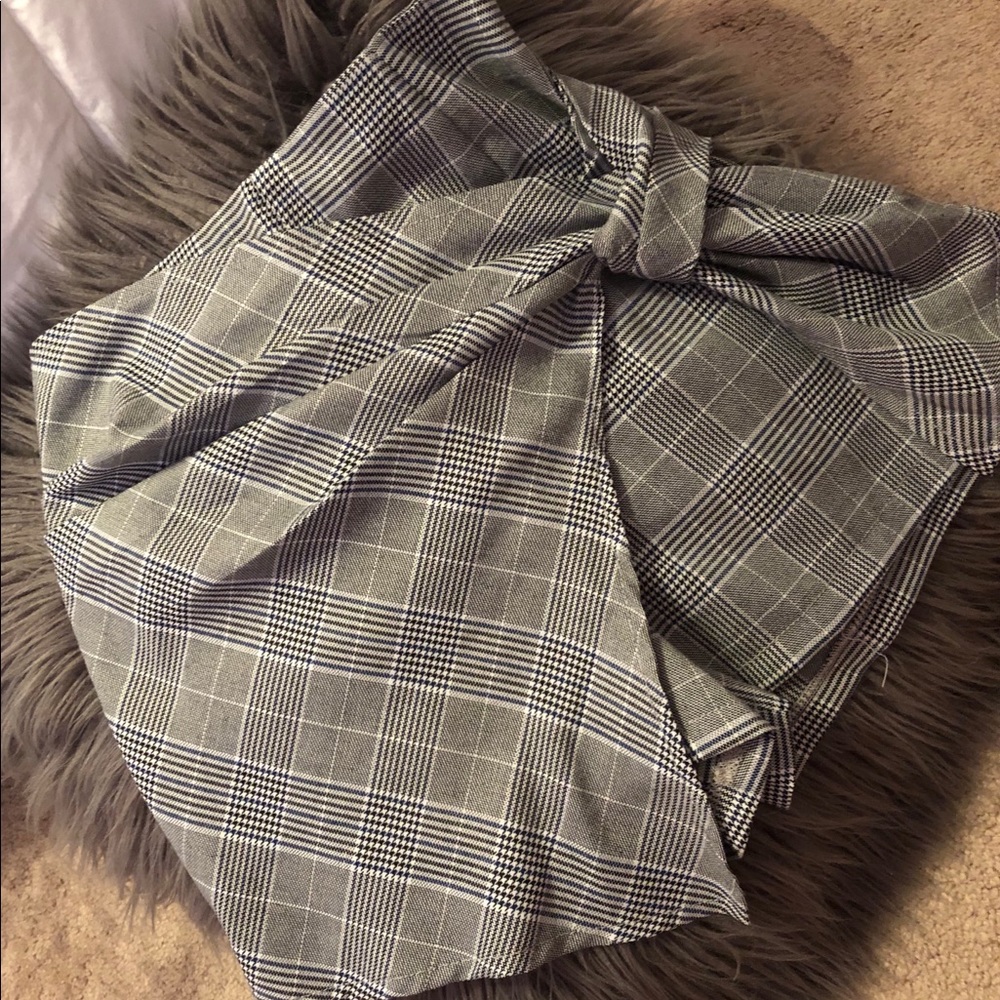 Fashion Nova skirt/short